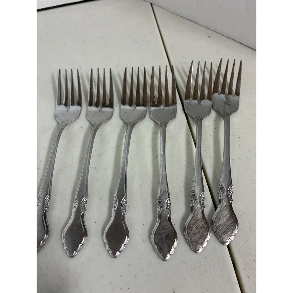Northland Stainless Korea Flatware Set 21 Pieces Floral Scroll Silverware‎ Lot
